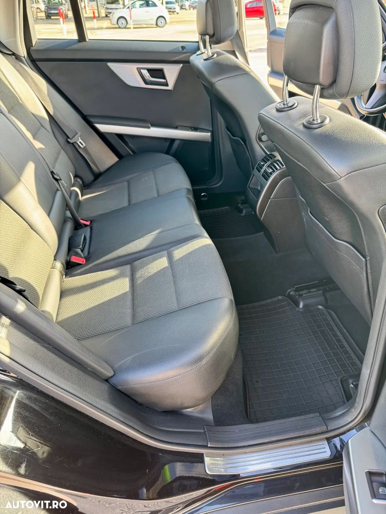 Mercedes-Benz GLK - 30
