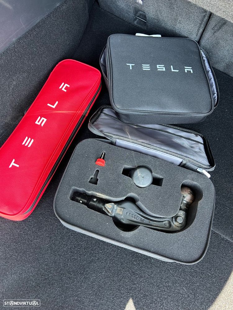 Tesla Model Y Tração Traseira - 32