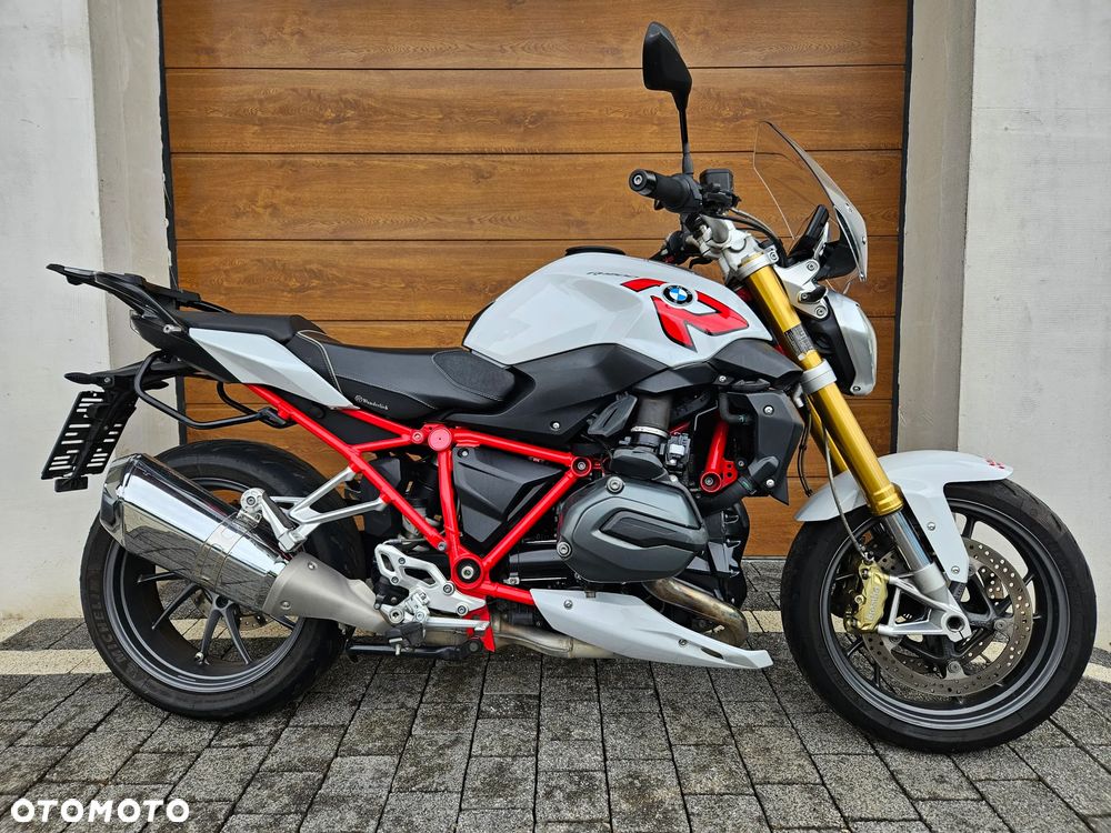 BMW R - 6