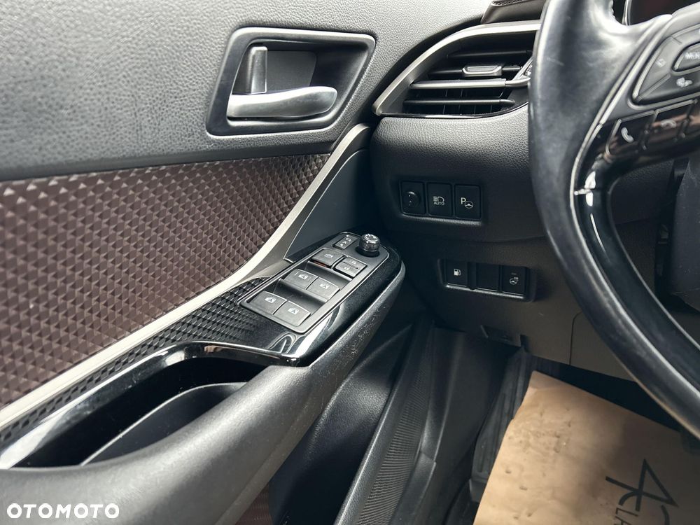 Toyota C-HR 1.8 Hybrid Prestige - 18