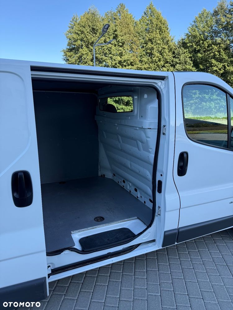 Renault Trafic - 24