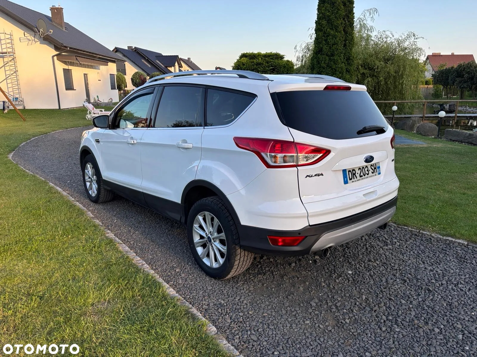 Ford Kuga 1.5 EcoBoost 2x4 SYNC - 10