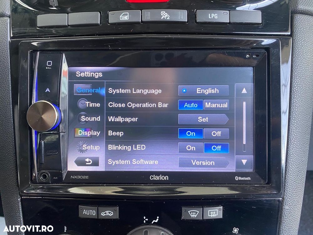 Opel Corsa 1.2 Essentia - 16