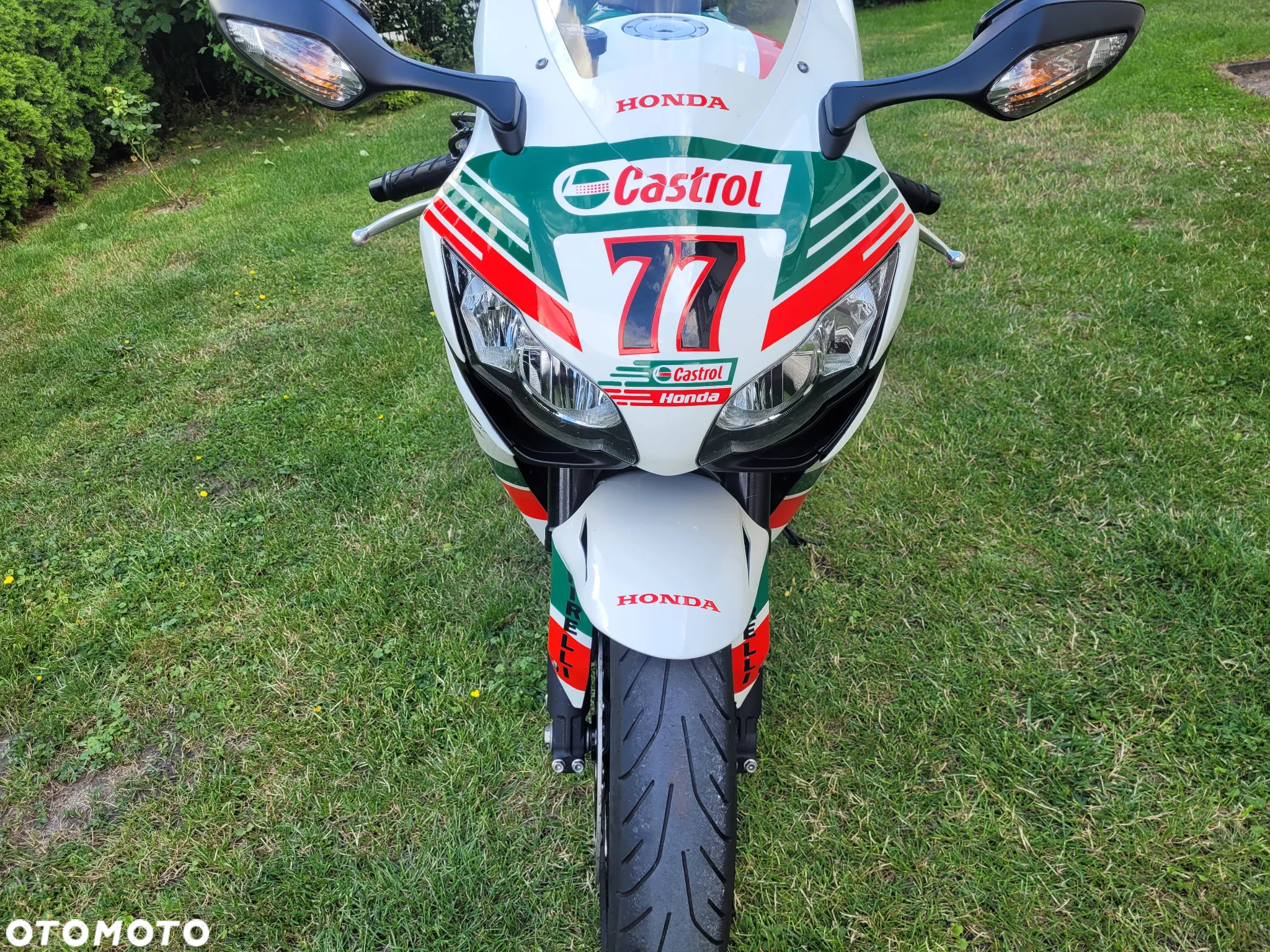 Honda CBR - 2