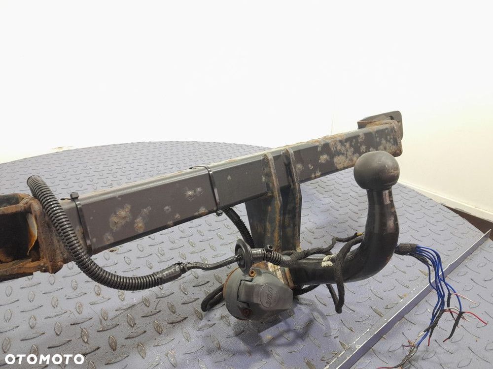 HONDA ACCORD VII SEDAN HAK HOLOWNICZY DO PRZYCZEPY 55R-01 1175 - 3
