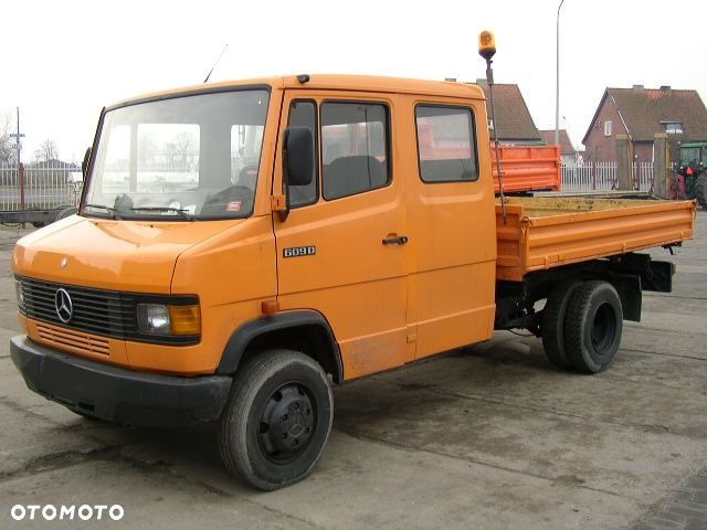 MERCEDES 609 709 809  SILNIK SKRZYNIA MOST CZĘŚCI - 3