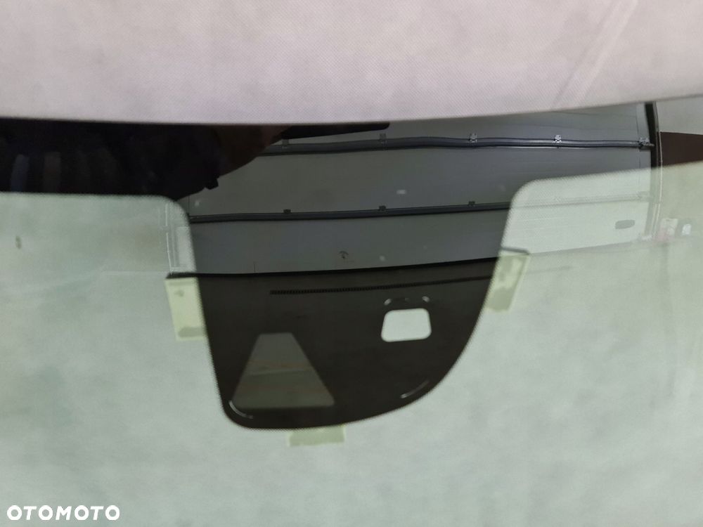 szyba przednia czołowa infiniti q30 qx30 po 2016 - 2