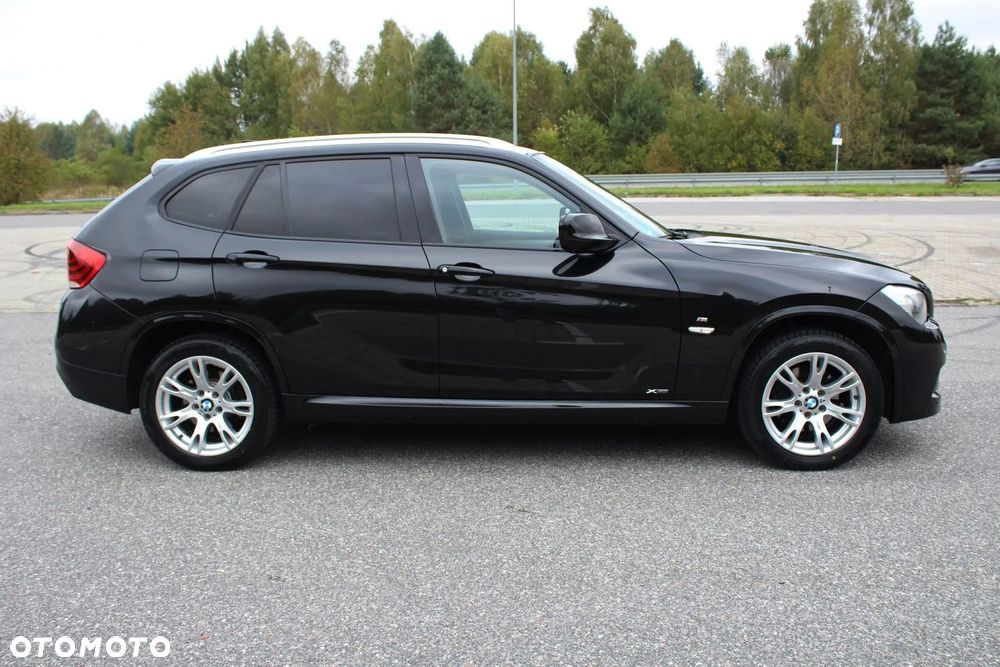 BMW X1 xDrive20d - 13