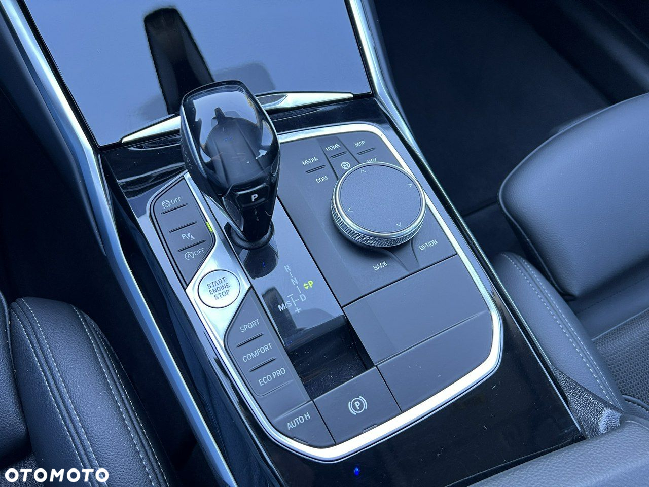 BMW Seria 3 320i Sport Line - 8