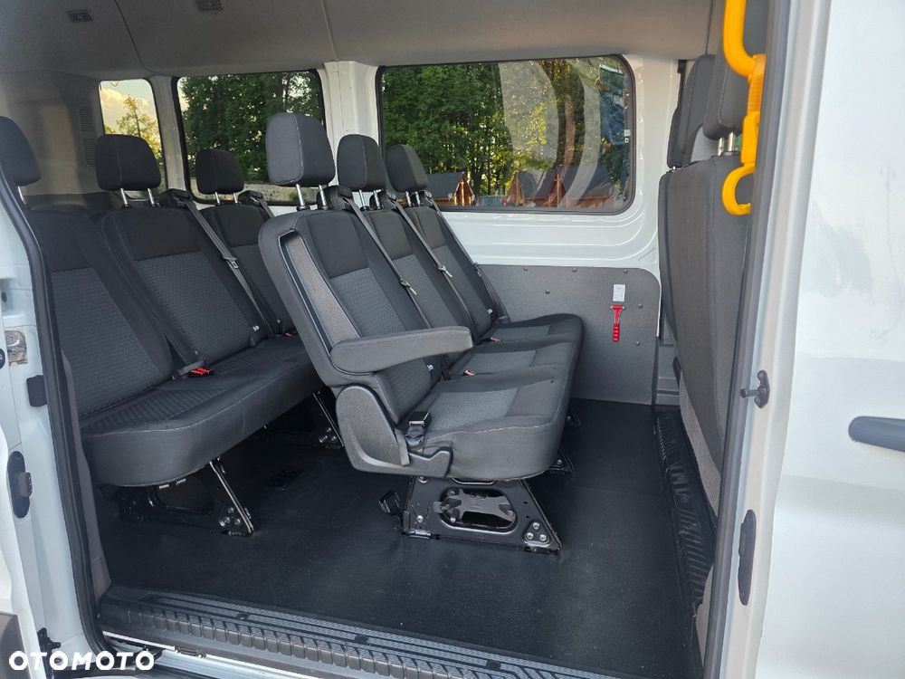 Ford Transit - 27