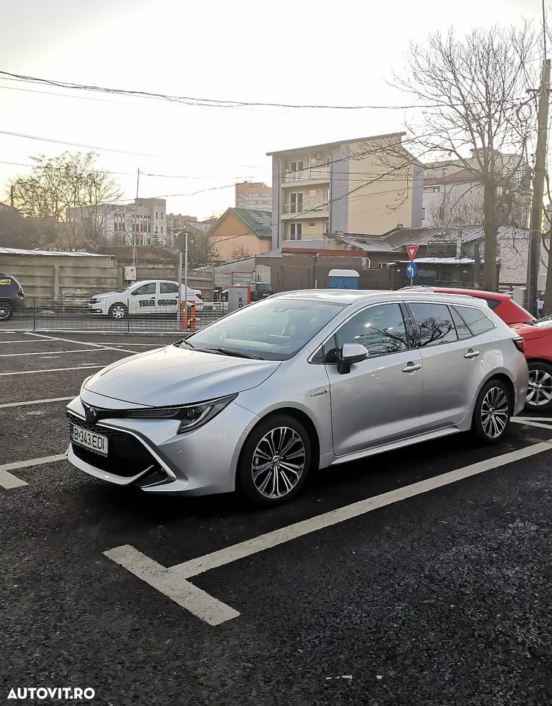 Toyota Corolla - 3