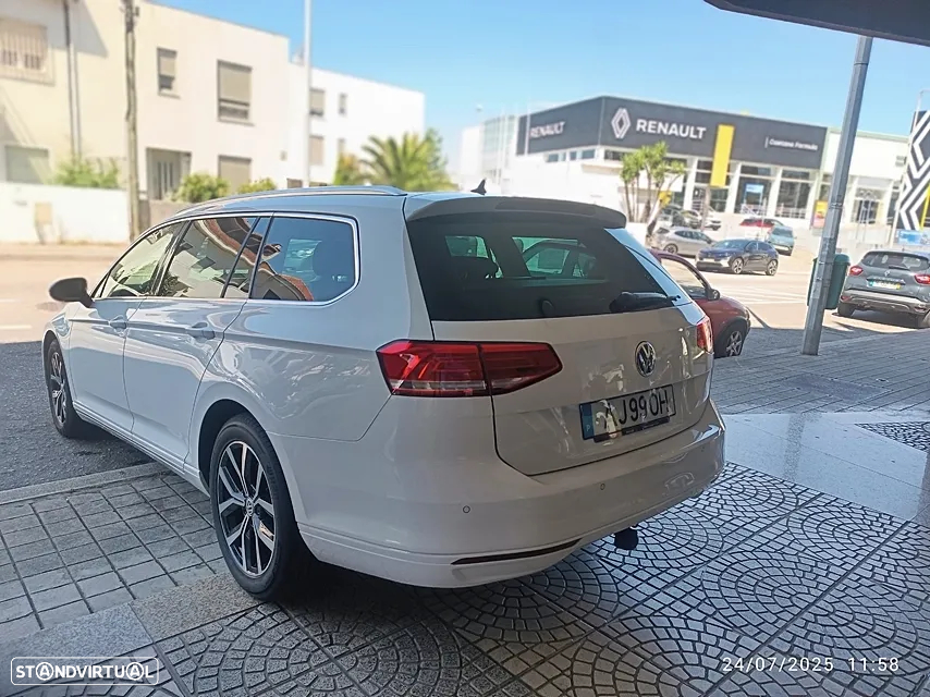VW Passat Variant 1.6 TDI Highline - 6