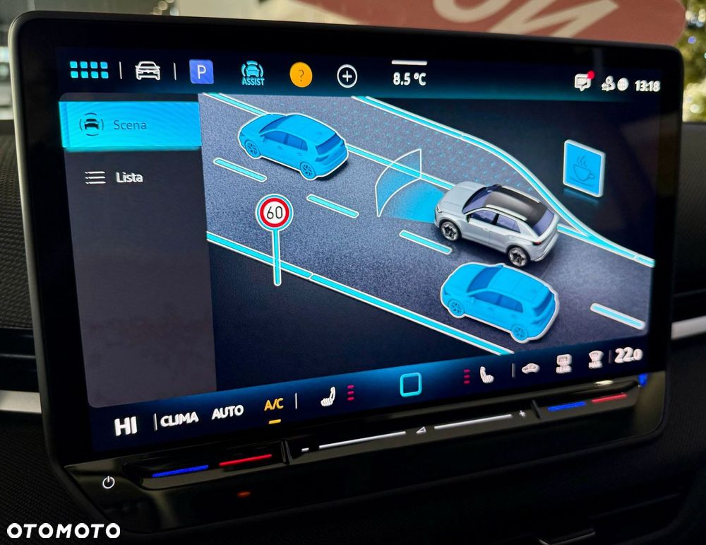 Volkswagen T-Roc - 18