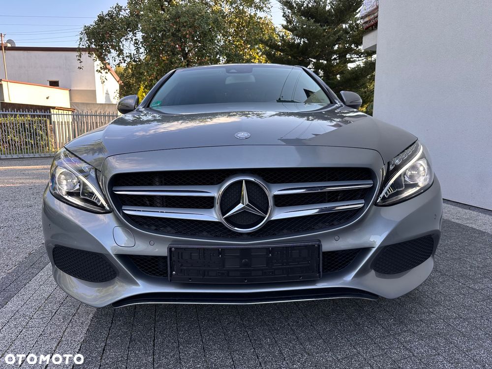 Mercedes-Benz Klasa C 180 T Kompressor Automatik BlueEFFICIENCY Avantgarde - 12