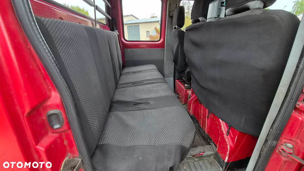 Mercedes-Benz Sprinter - 17