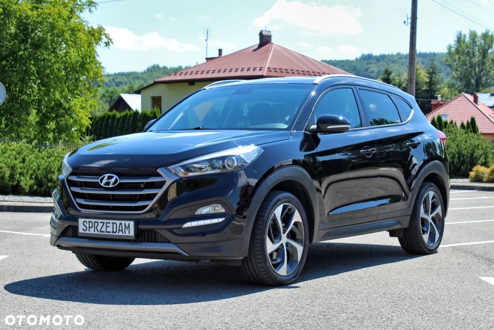 Hyundai Tucson 1.7 CRDI BlueDrive Style 2WD - 2