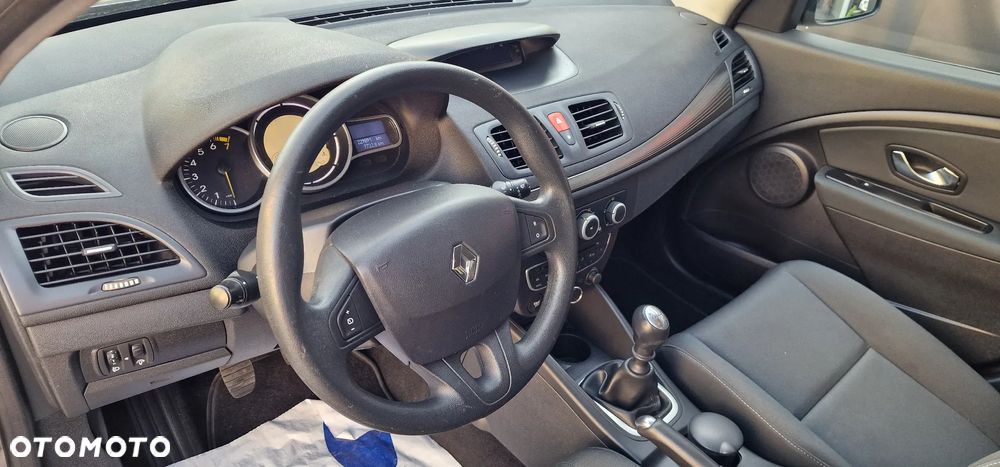 Renault Megane 1.6 16V 110 Authentique - 12