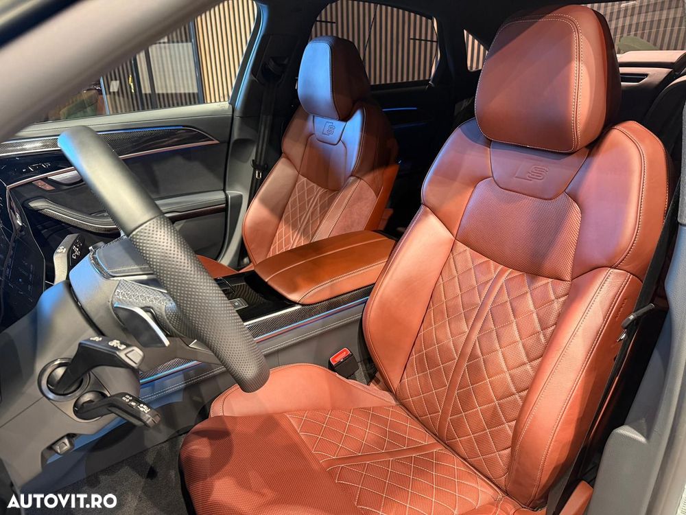 Audi A8 55 TFSI quattro Tiptronic MHEV - 25