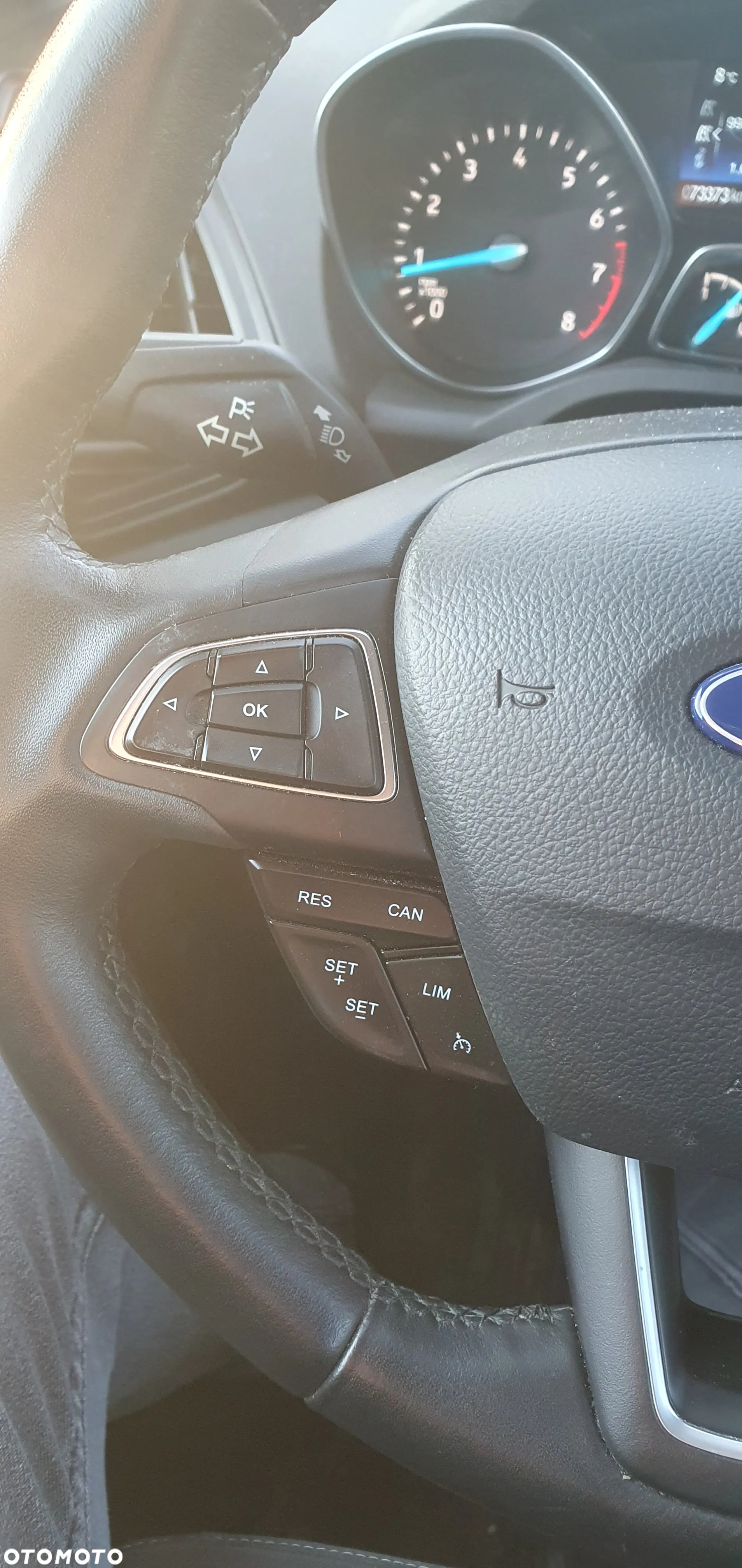 Ford Kuga - 12