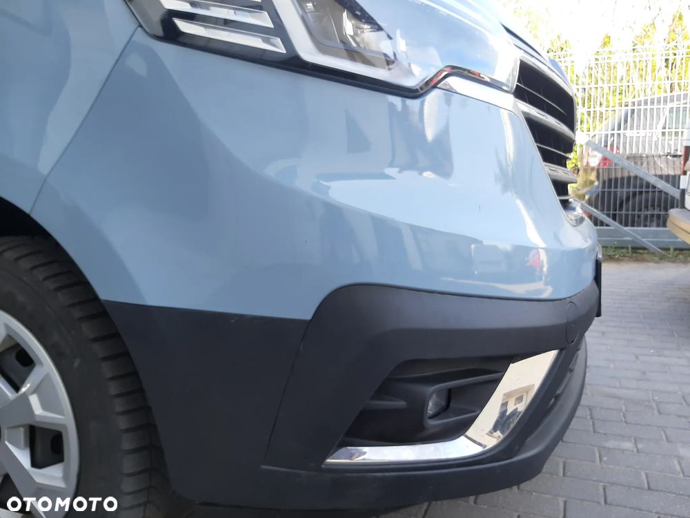 Renault Trafic 2.0 dCi - 22