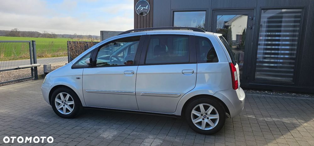 Fiat Idea 1.4 16V Emotion - 3