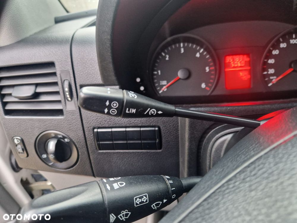 Volkswagen Crafter - 14