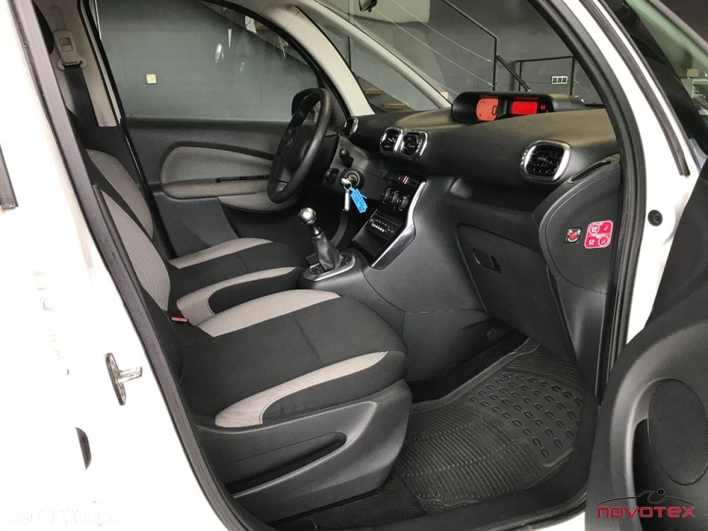 Citroën C3 Picasso 1.6 HDi Attraction - 14