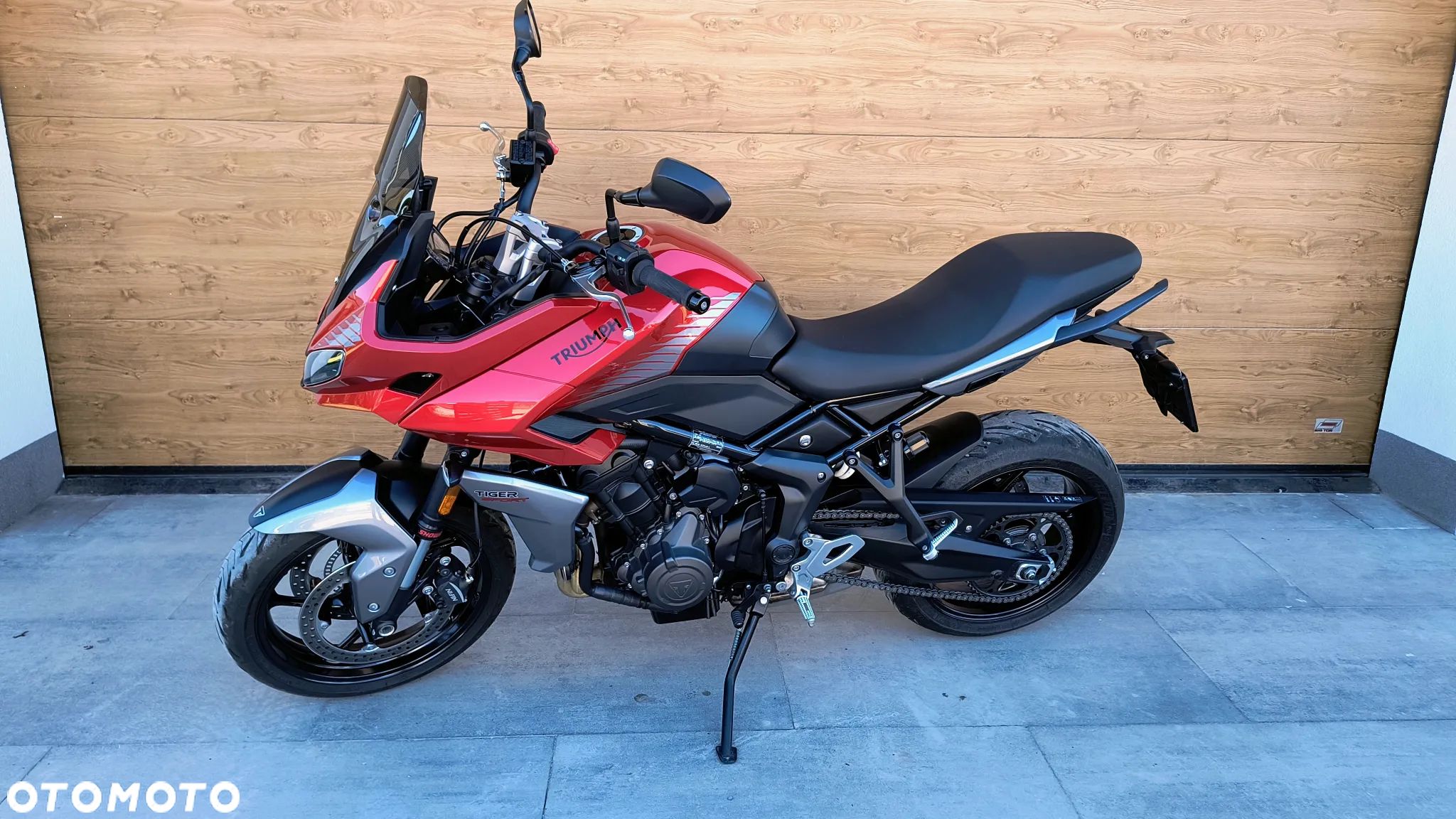 Triumph Tiger - 1