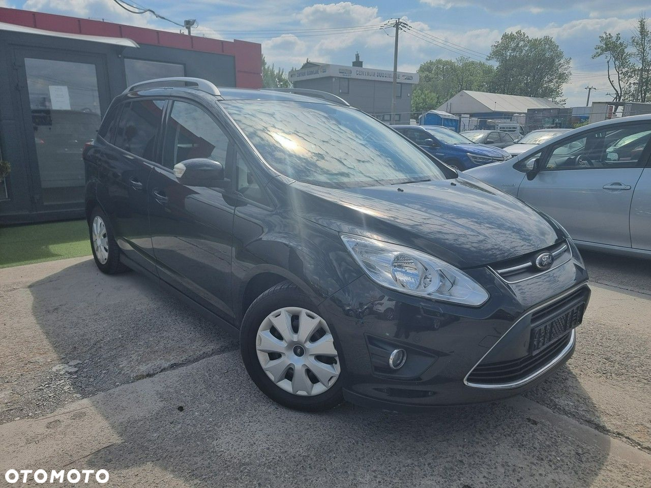 Ford Grand C-MAX - 3