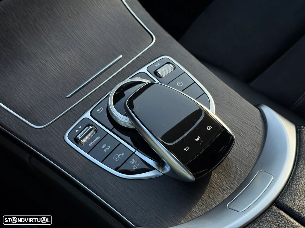 Mercedes-Benz C 300 de AMG Line - 11