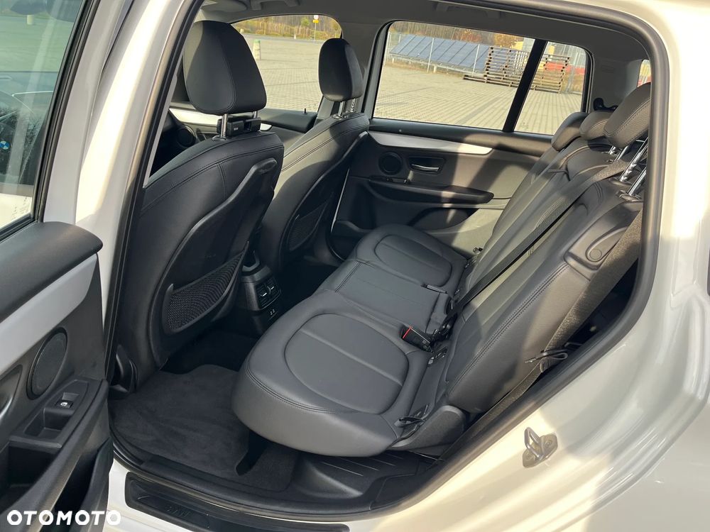 BMW Seria 2 218d GT Advantage - 24