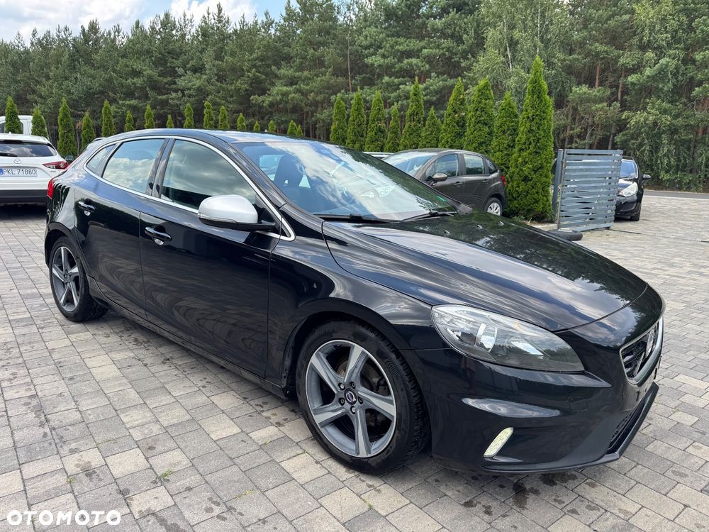 Volvo V40 D2 R Design - 1