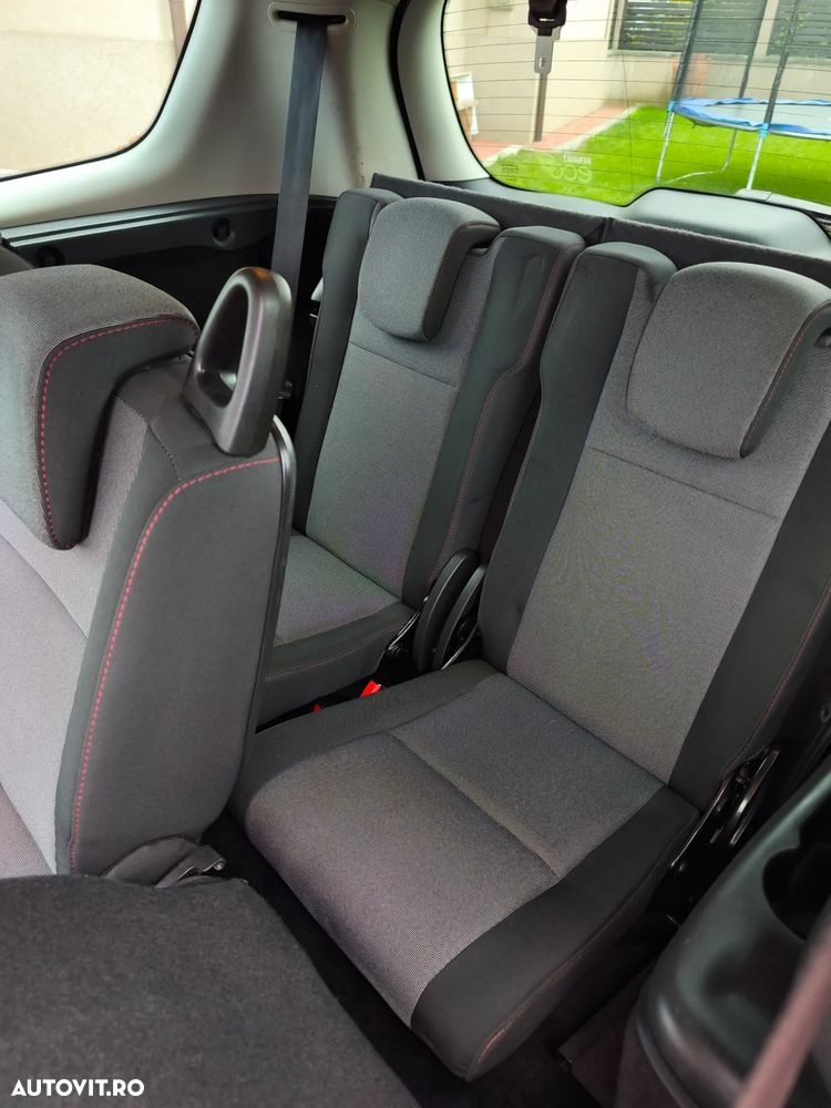 Renault Grand Scenic dCi 110 LIMITED - 19
