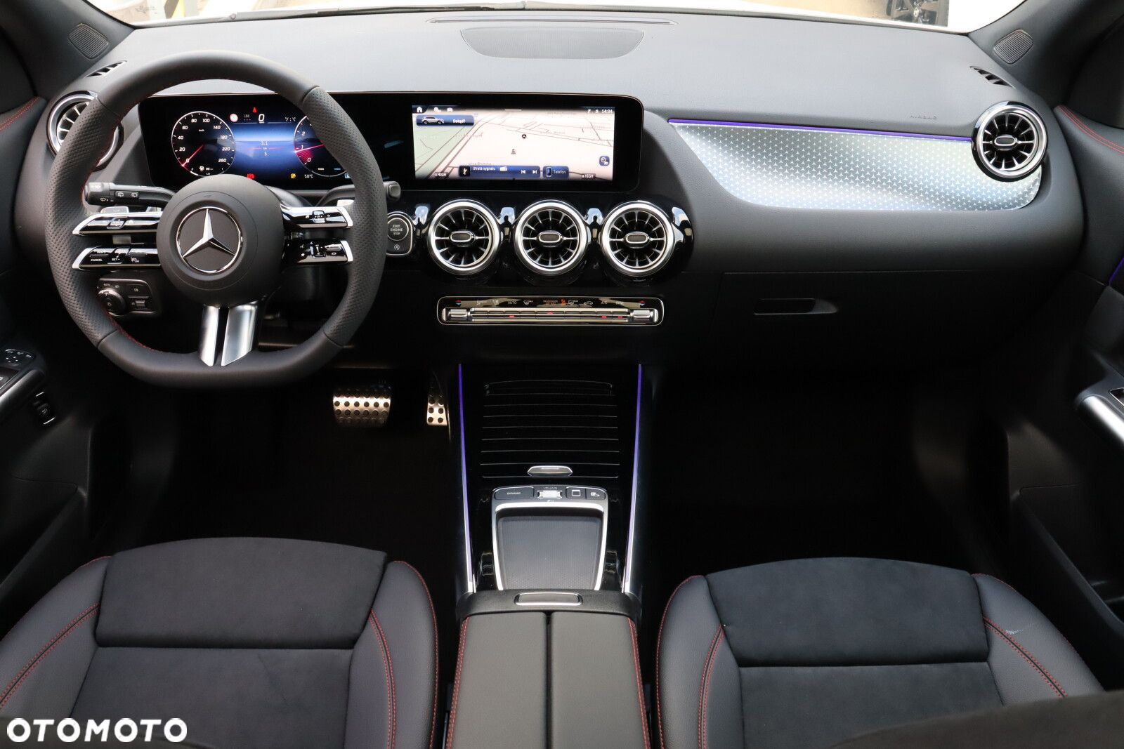 Mercedes-Benz GLA 200 AMG Line - 10