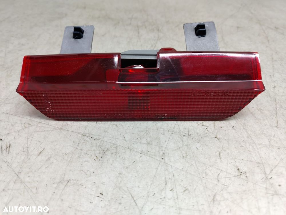 Stop frana auxiliar E139798 Toyota RAV4 2 (XA20) [2000 - 2003] 2.0 d- - 1