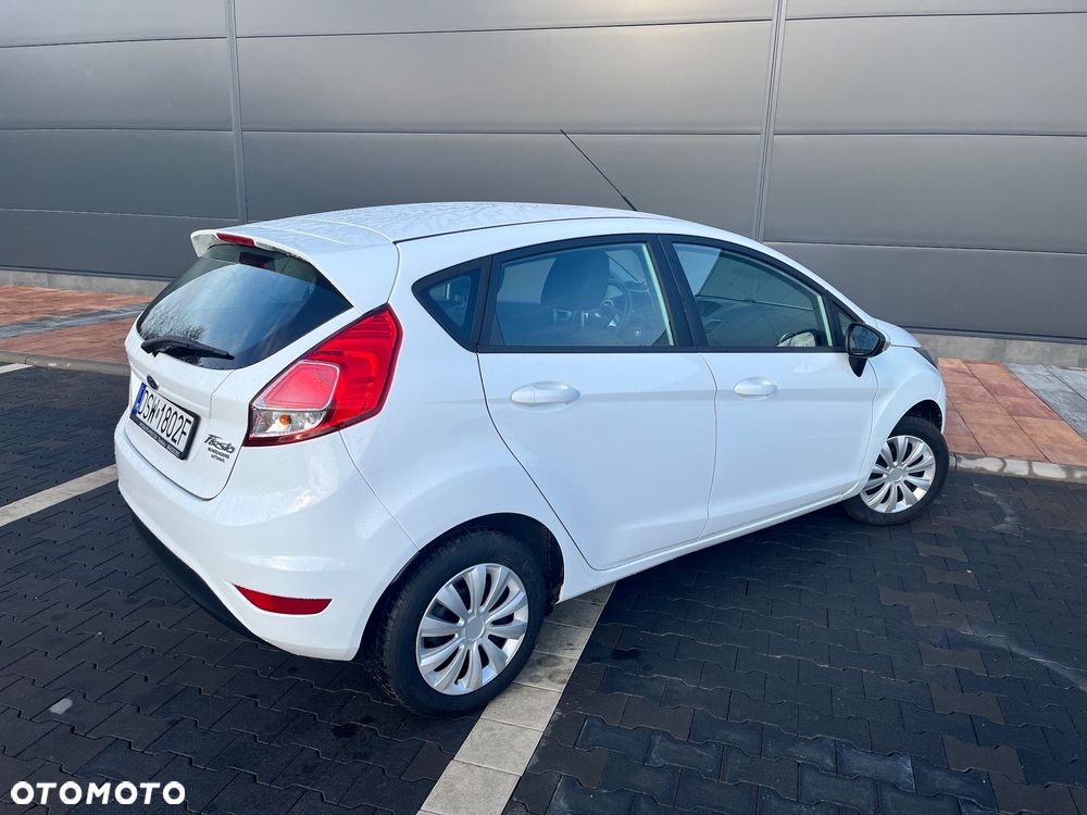 Ford Fiesta 1.25 Ambiente EU5 - 7