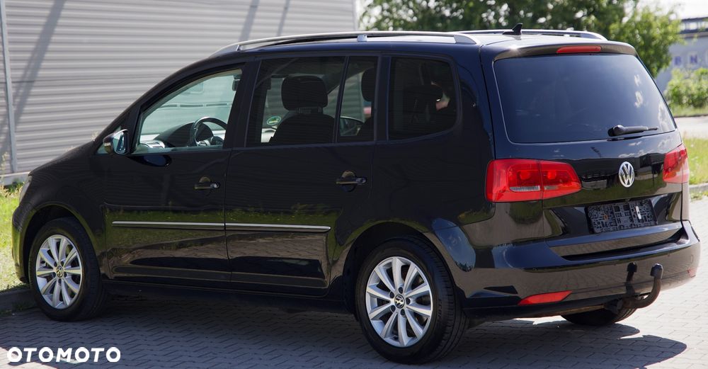 Volkswagen Touran 2.0 TDI DPF Highline DSG - 40