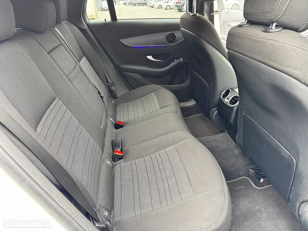 Mercedes-Benz EQC 400 4Matic - 11