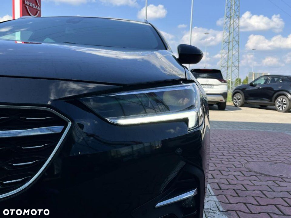 Opel Insignia - 8