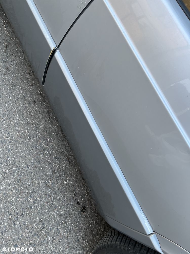 Mercedes-Benz W201 (190) - 7