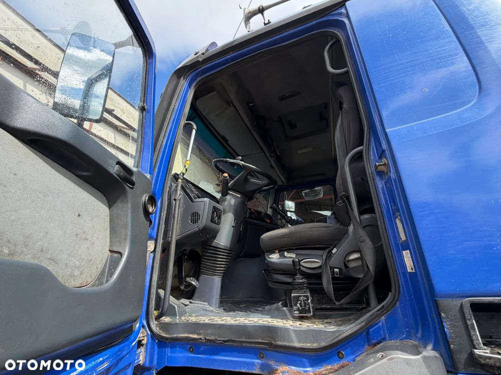 Mercedes-Benz ACTROS - 14