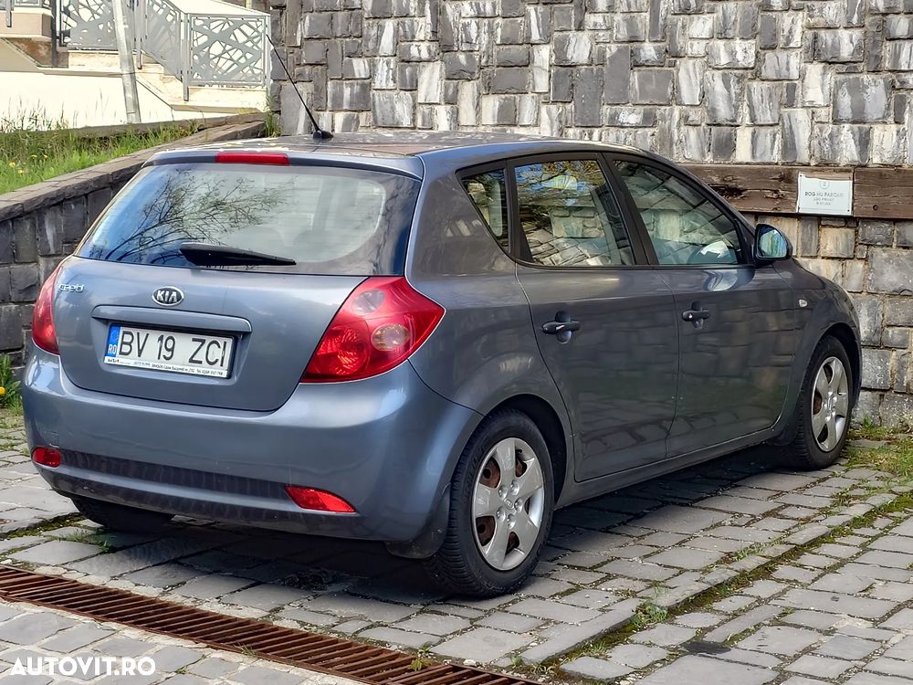 Kia Ceed 1.4 GSL BEST - 6