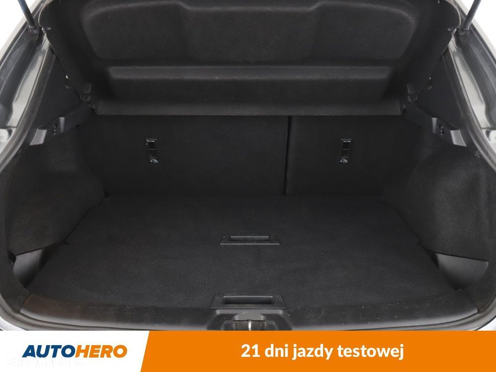 Nissan Qashqai - 17