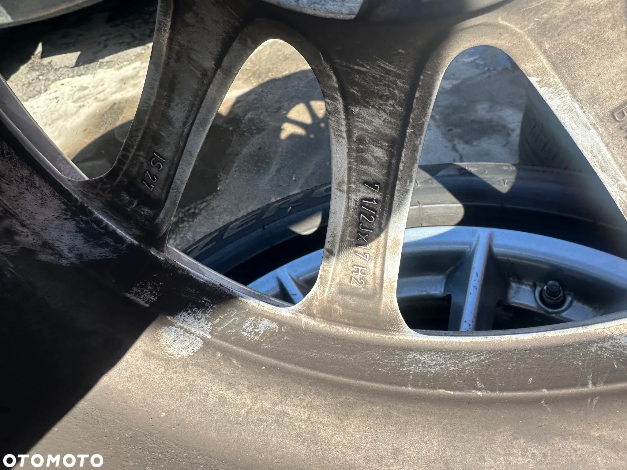BMW X2 F39 X1 F48 225/55R17 IS52 5x112 - 3