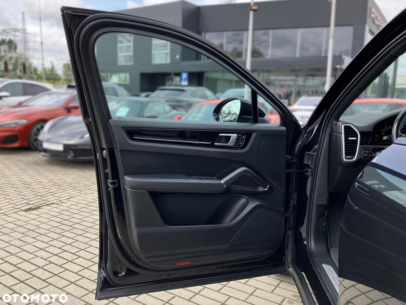 Porsche Cayenne - 14