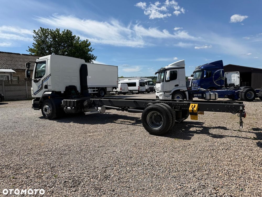 Volvo FL 240 / Rama do zabudowy / DMC 16 000 kg. / - 18