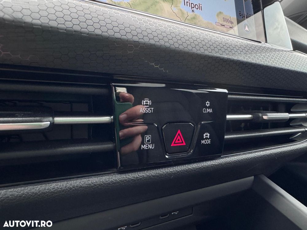 Volkswagen Golf - 17