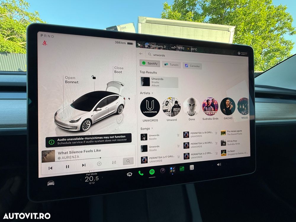 Tesla Model 3 Standard Reichweite Plus Hinterradantrieb - 32