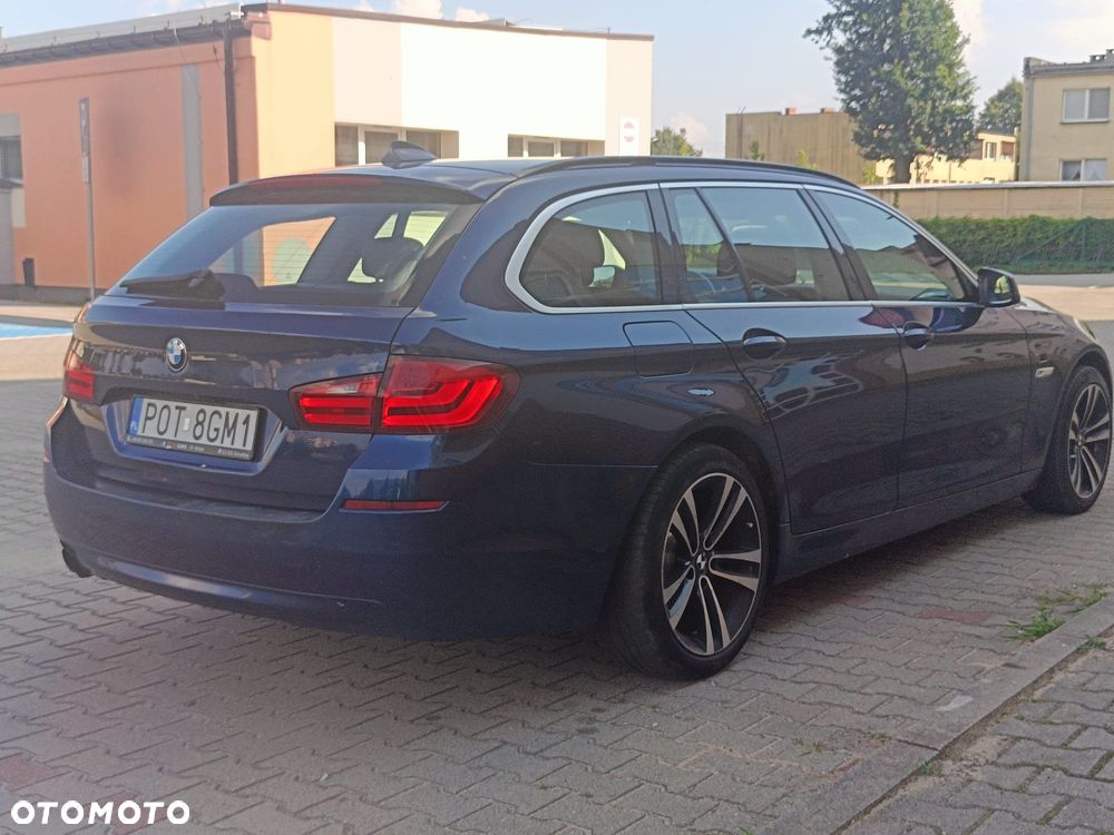 BMW Seria 5 520d Blue Performance - 8