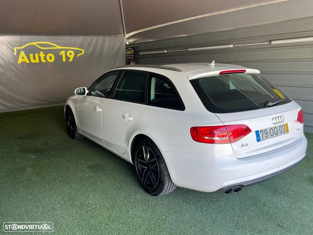 Audi A4 Avant 2.0 TDI Business Line Advance - 5